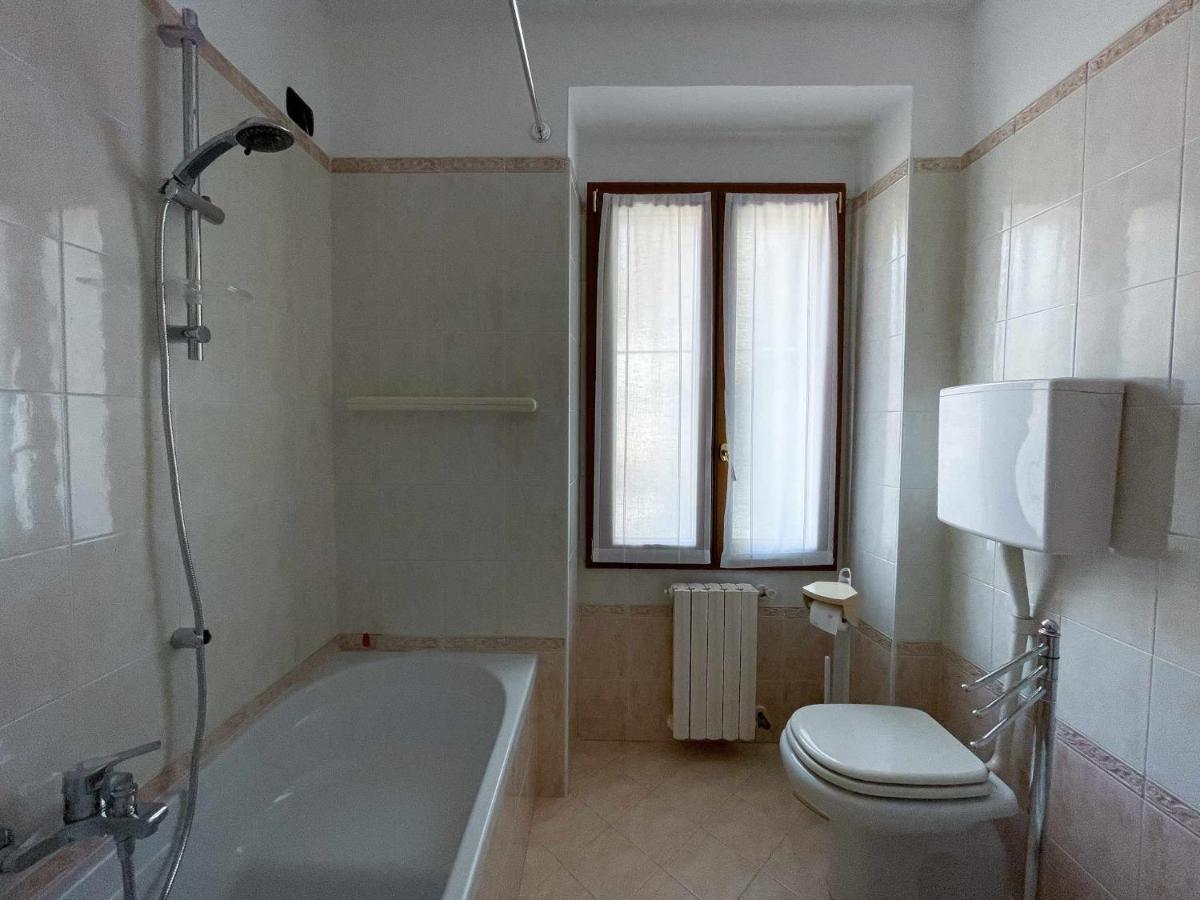 La Gioiosa Apartment With Garden Terrace Civenna Kültér fotó