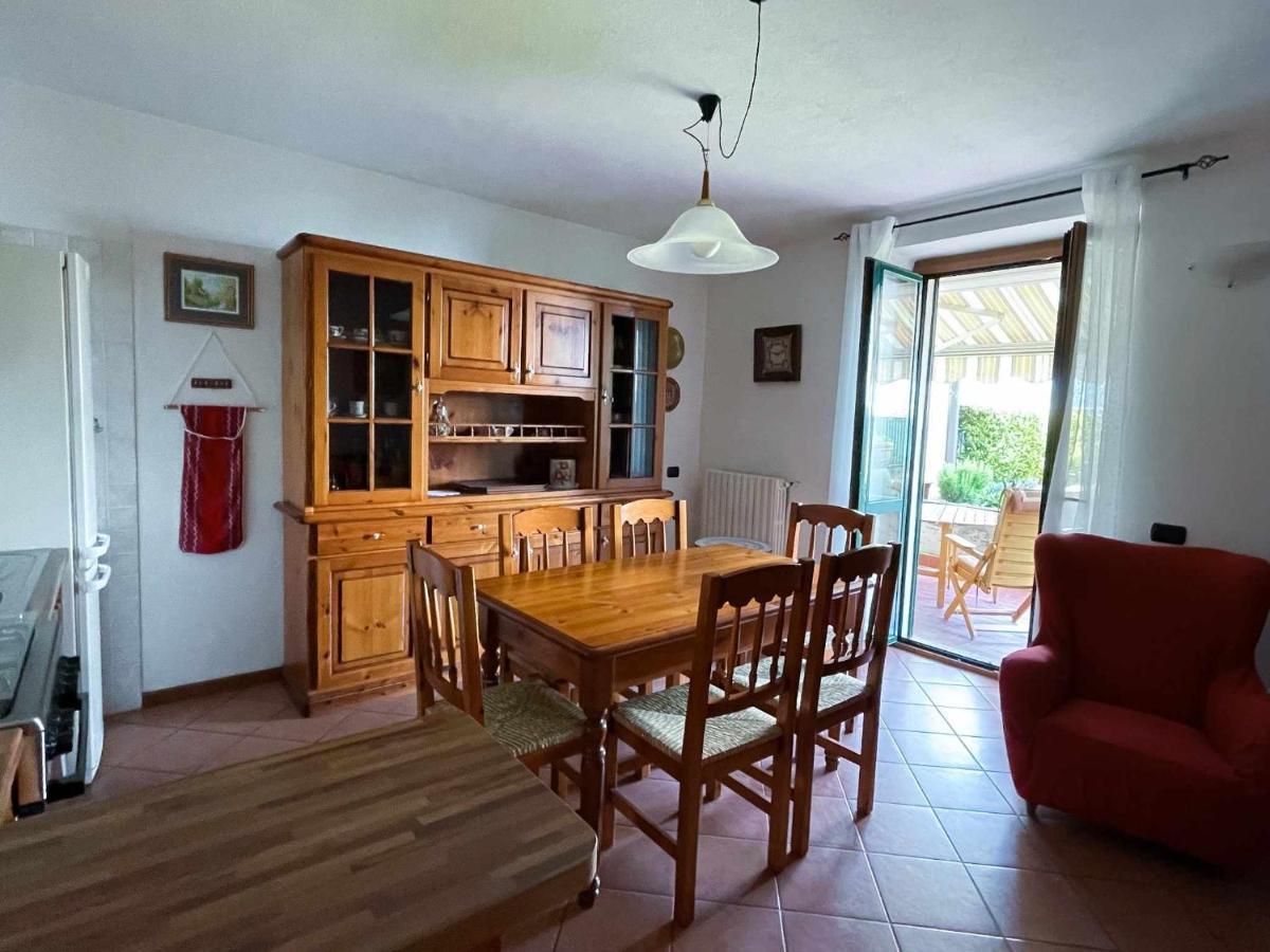 La Gioiosa Apartment With Garden Terrace Civenna Kültér fotó